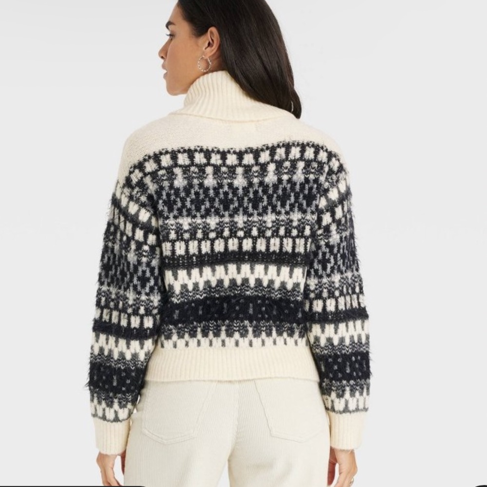 PEETFECT WINTER SWEATER - Picture 2 of 2